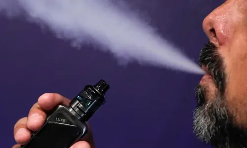 
          Imagem ilustrativa da imagem Anvisa mantém proibição de cigarro eletrônico no País
          