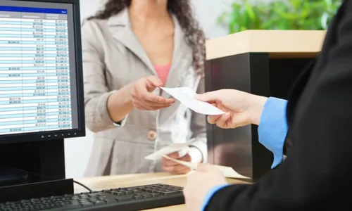 
          Imagem ilustrativa da imagem Banco oferece crédito emergencial para prejudicados pela chuva
          