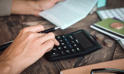 
          Imagem ilustrativa da imagem Bancos promovem mutirão de negociação financeira até 15 de abril
          