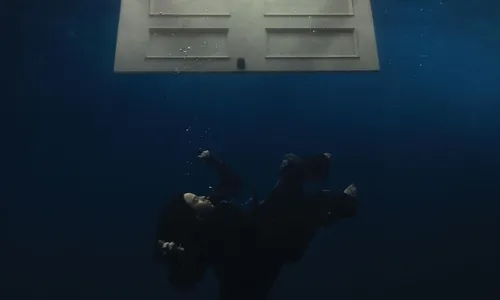 
          Imagem ilustrativa da imagem Billie Eilish anuncia seu terceiro álbum de estúdio 'Hit Me Hard And Soft'
          