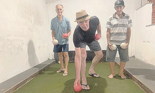 
          Imagem ilustrativa da imagem Bocha, o jogo que preserva a tradição da Itália
          