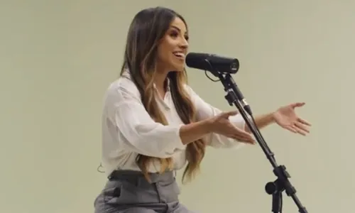 
          Imagem ilustrativa da imagem Cantora gospel faz supershow em Vitória
          