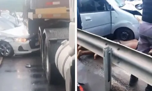 
          Imagem ilustrativa da imagem Carga com mais de 100 celulares e tablets é roubada ao ser entregue em loja do ES
          