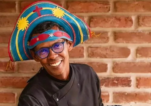 
          Imagem ilustrativa da imagem Chef de cozinha Rivandro França é sepultado em Santo Amaro
          