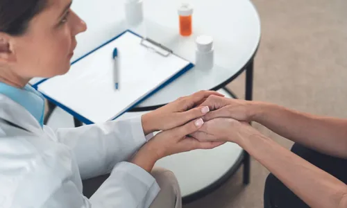 
          Imagem ilustrativa da imagem Chikungunya avança e mata dois
          