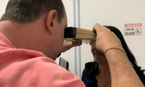 
          Imagem ilustrativa da imagem Cidadãos de 23 municípios do ES receberão óculos de graça a partir do dia 15
          