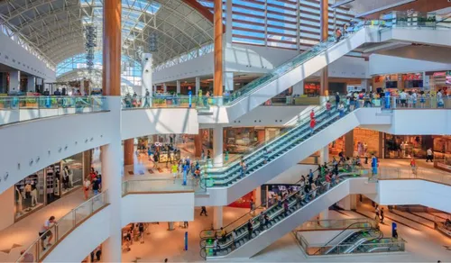 
          Imagem ilustrativa da imagem Comércio, bancos, vacinação...veja o que abre e o que fecha no feriado da Páscoa
          