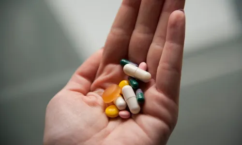 
          Imagem ilustrativa da imagem Conflitos entre medicamentos
          