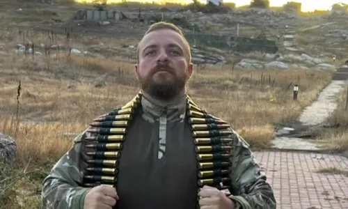 
          Imagem ilustrativa da imagem Conheça o capixaba que lutou 378 dias na Ucrânia
          