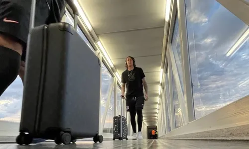 
          Imagem ilustrativa da imagem Corinthians estreia na Sul-Americana no Uruguai com transmissão da TV Tribuna/SBT
          