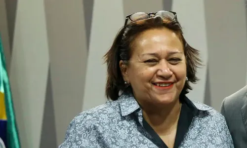 
          Imagem ilustrativa da imagem Cunha ganha beija-mão na festa de Pereira e vê Elmar fortalecido
          