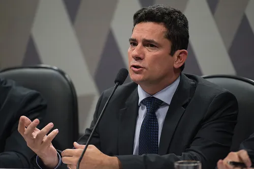 
          Imagem ilustrativa da imagem Defesa de Moro fala em falta de regras para pré-campanha em julgamento
          