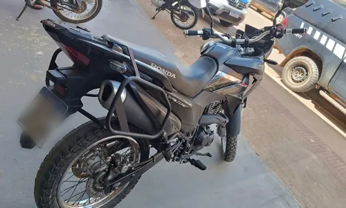 
          Imagem ilustrativa da imagem Dono de oficina mecânica no ES é preso com moto roubada
          