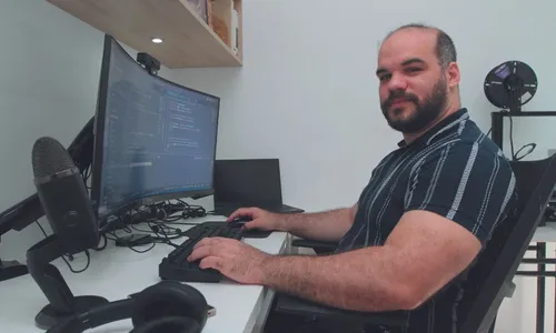 
          Imagem ilustrativa da imagem "Dor era tão forte que não dormia", diz programador sobre distúrbio muscular
          