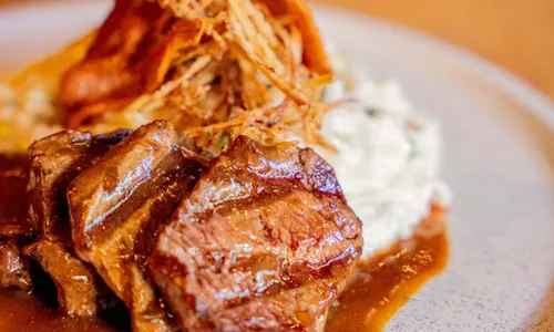 
          Imagem ilustrativa da imagem ES Restaurant Week 2024: conheça os pratos e os restaurantes desta edição
          