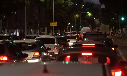 
          Imagem ilustrativa da imagem ES já tem 1 milhão de veículos livres de IPVA
          