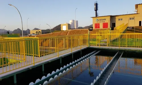 
          Imagem ilustrativa da imagem Empresários animados com obras da Cesan em Guarapari
          