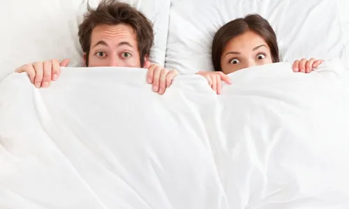 
          Imagem ilustrativa da imagem Especialistas explicam desinteresse da nova geração por sexo
          