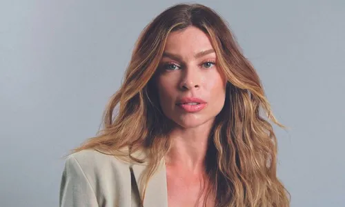 
          Imagem ilustrativa da imagem “Estou na idade da loba”, diz Grazi Massafera
          