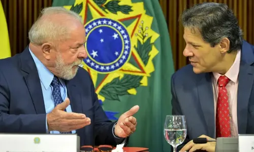 
          Imagem ilustrativa da imagem Lula expõe Lira e Haddad para vetar a própria MP
          