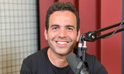 
          Imagem ilustrativa da imagem Fenômeno nas redes sociais, ex-juiz participa de evento em Vitória
          