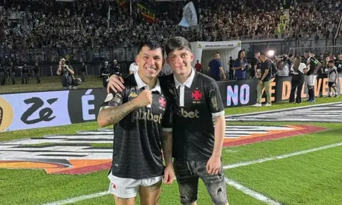 
          Imagem ilustrativa da imagem Filho de Medel, zagueiro do Vasco, é preso por violência doméstica
          