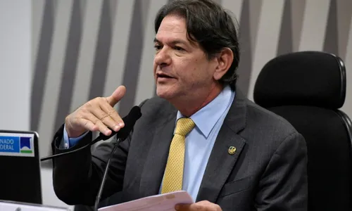 
          Imagem ilustrativa da imagem Fim da reeleição: crítica de Lula não surte efeito e PEC avança
          