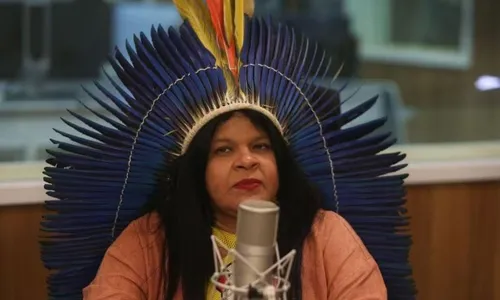 
          Imagem ilustrativa da imagem Governo banca pressão indígena contra o STF
          