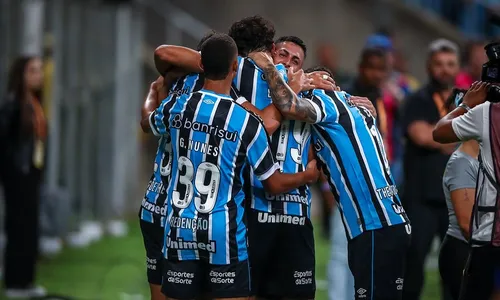 
          Imagem ilustrativa da imagem Grêmio derrota Caxias e vai tentar o heptacampeonato gaúcho diante do Juventude
          