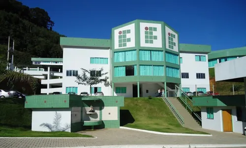 
          Imagem ilustrativa da imagem Greve nas Federais: servidores da Ufes e Ifes aprovam paralisação
          