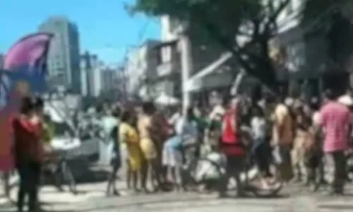 
          Imagem ilustrativa da imagem Homem morre e mulher fica ferida após tiroteio em Vitória
          