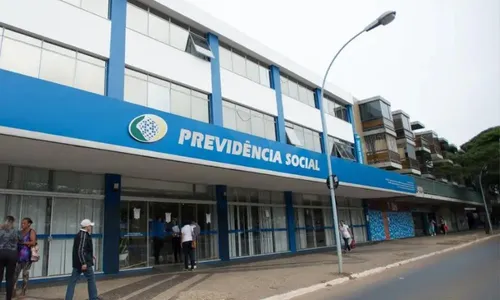 
          Imagem ilustrativa da imagem Vítimas de fraudes em consignados chegam a receber R$ 7 mil em indenização
          