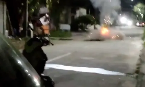 
          Imagem ilustrativa da imagem Idoso encontra granada em terreno e leva para casa em Jacaraípe
          