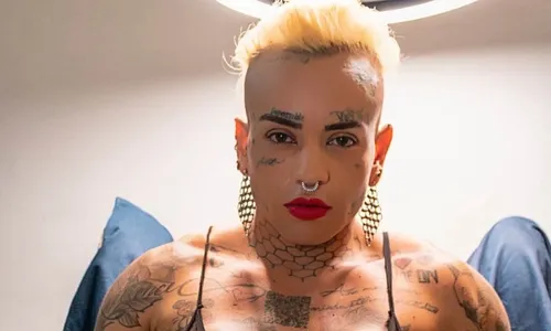 
          Imagem ilustrativa da imagem Influenciadora fitness de 34 anos é encontrada morta em casa
          