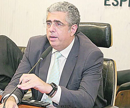 
          Imagem ilustrativa da imagem Isenção de anuidade para advogados atingidos pelas chuvas
          