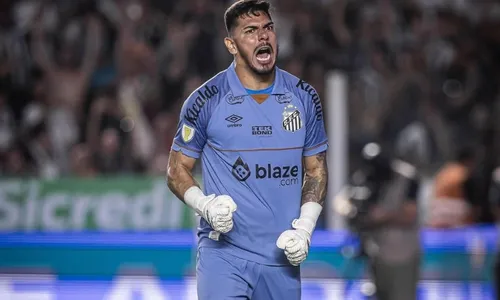 
          Imagem ilustrativa da imagem João Paulo salva o Santos de vexame e time avança à semifinal do Paulistão
          