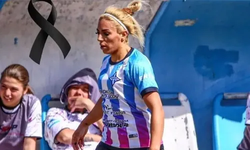 
          Imagem ilustrativa da imagem Jogadora de futebol é assassinada pelo companheiro na Argentina
          