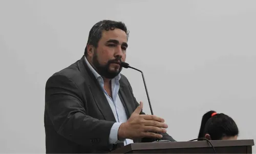 
          Imagem ilustrativa da imagem Jogo esquenta em Guarapari
          