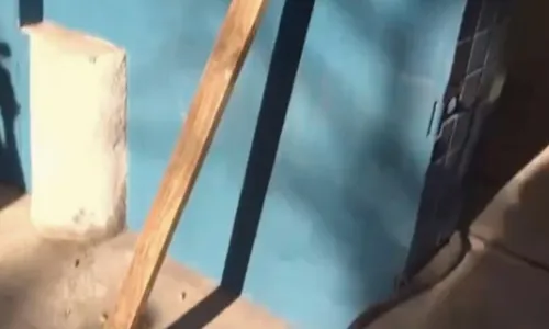 
          Imagem ilustrativa da imagem Jovem é ameaçada em escola e suspeito é preso em Vitória
          