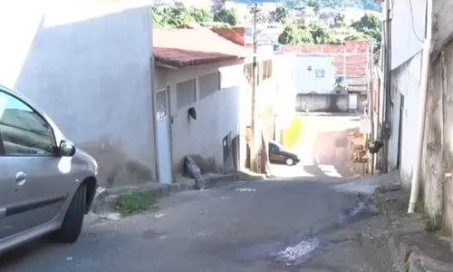 
          Imagem ilustrativa da imagem Jovem é assassinado três meses depois de sair da cadeia no ES
          