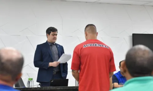 
          Imagem ilustrativa da imagem Justiça por Mirelly: feminicida condenado a 22 anos em Abreu e Lima
          