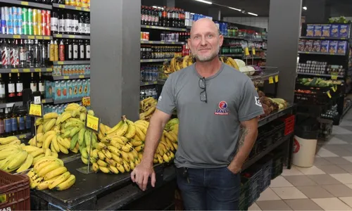 
          Imagem ilustrativa da imagem Lojas na Grande Vitória onde ainda “se pendura a conta” e o fiado sobrevive
          