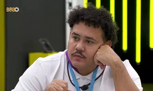 
          Imagem ilustrativa da imagem Lucas Buda se surpreende com ausência de esposa em vídeo: 'Cadê a Camila, gente?'
          