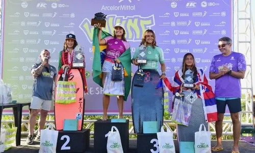 
          Imagem ilustrativa da imagem Luna Hardman vibra com título mundial de Bodyboarding em Jacaraípe
          