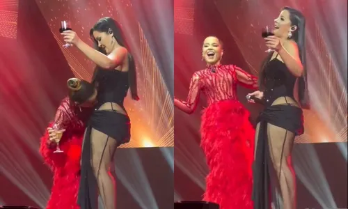 
          Imagem ilustrativa da imagem Maiara beija barriga de Maraisa, que está tentando engravidar
          