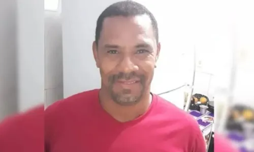 
          Imagem ilustrativa da imagem Metalúrgico tem 90% do corpo queimado após cair em tanque aquecido no ES
          