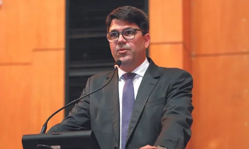 
          Imagem ilustrativa da imagem “Meu compromisso é buscar a unidade”, diz novo conselheiro eleito para o TCE
          