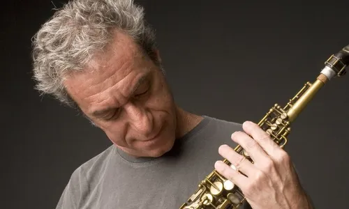 
          Imagem ilustrativa da imagem Morre o saxofonista Zé Nogueira, que produziu disco do Boca Livre, aos 68
          