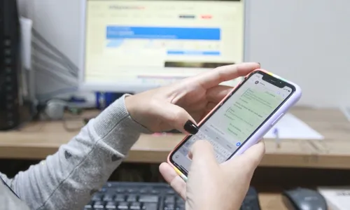 
          Imagem ilustrativa da imagem Mulher é condenada a indenizar ex-amante do marido por fotos vazadas
          