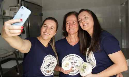 
          Imagem ilustrativa da imagem Mulheres tomam à frente nas fazendas do ES
          